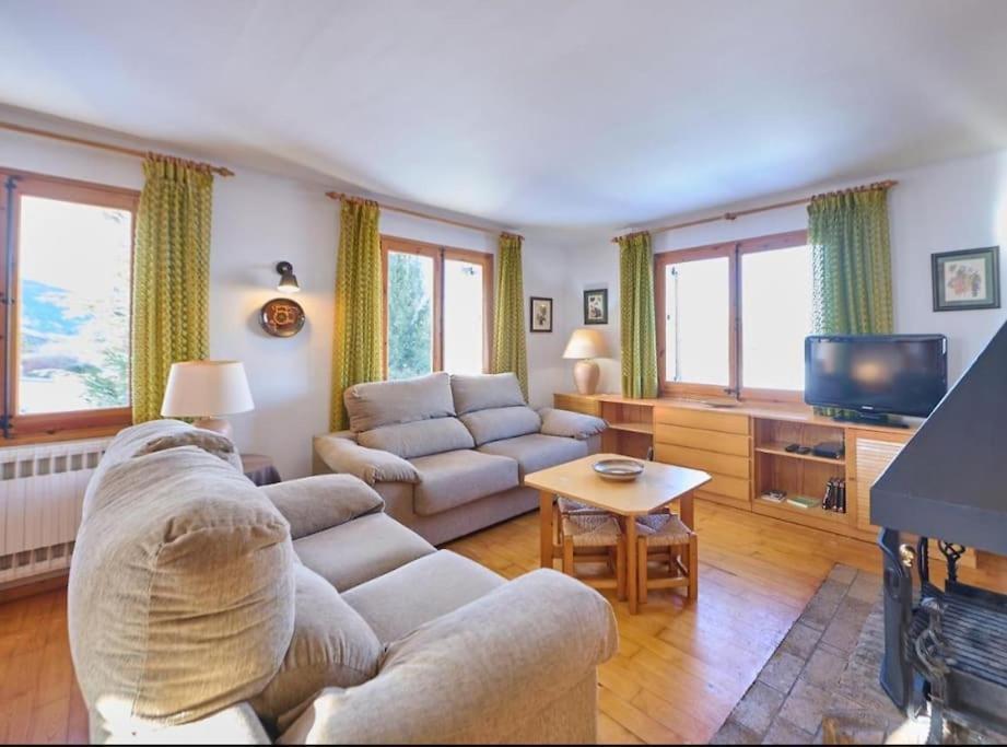 Casa L'Avet. El Vilar D'Urtx Escardacs Buitenkant foto